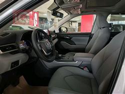 تۆیۆتا هایلاندەر